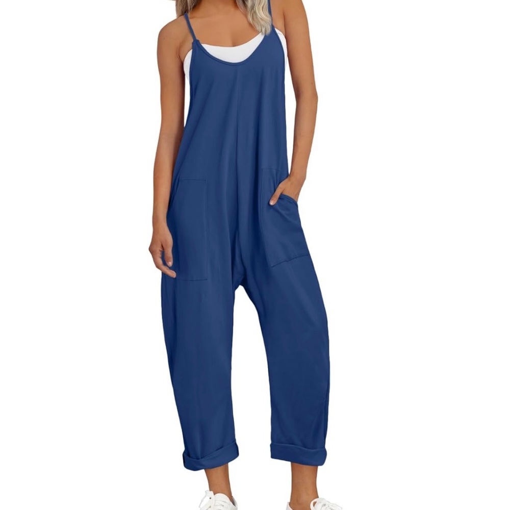 Jumpsuit - Picture 3 of 4